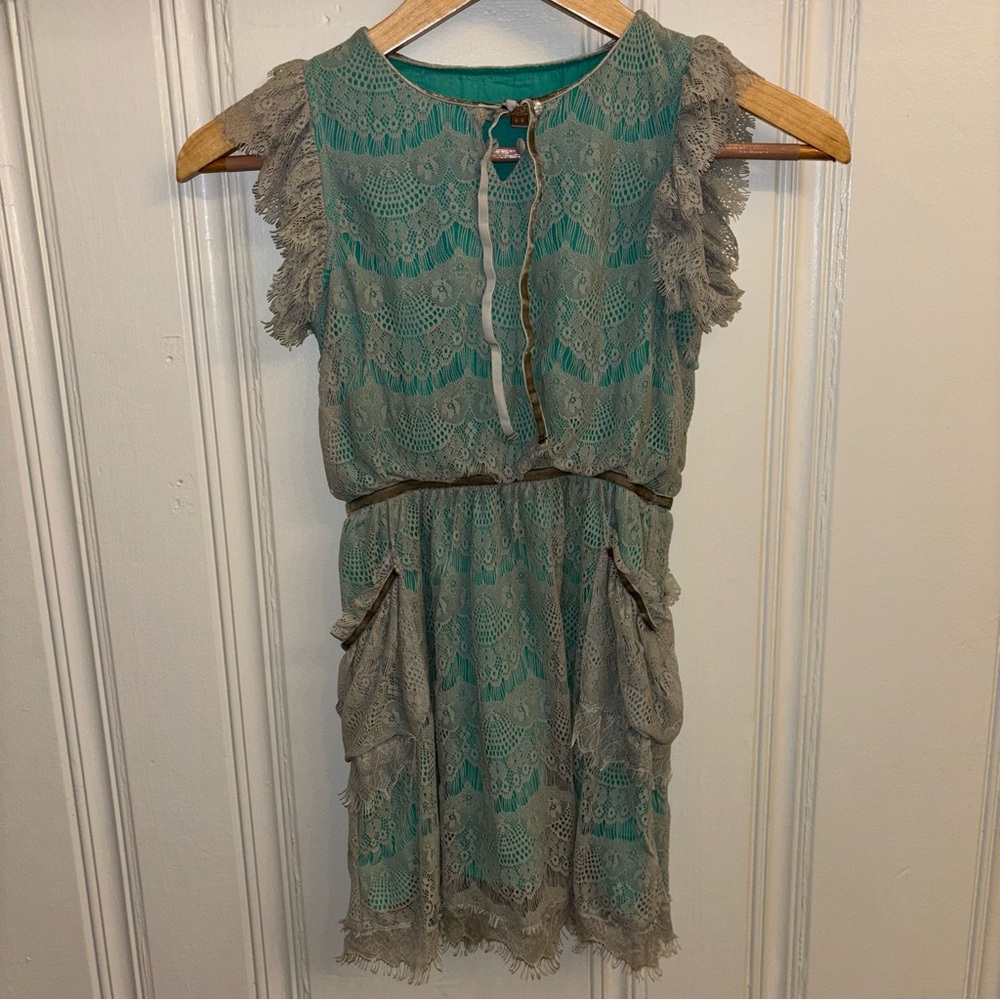 I love gorgeous lace teal girls dress